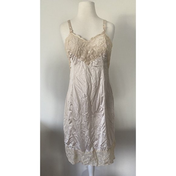 VTG WONDER MAID Non Cling Slip Princess Seams Taupe 36 Lace‎ Adjustable *Photo* - Picture 1 of 12
